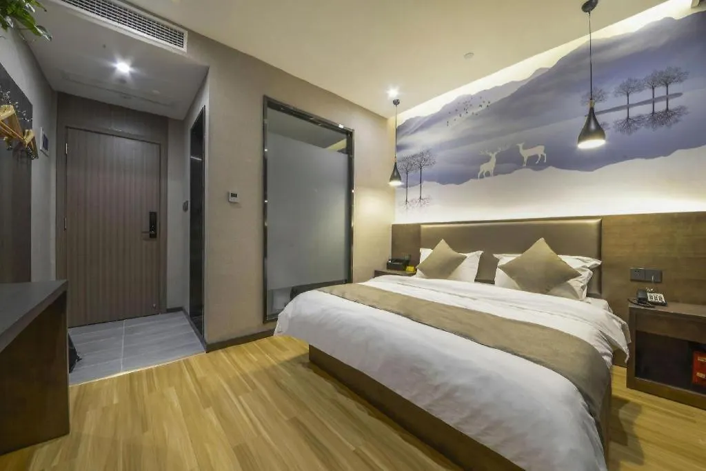 **  Shell Hotel Zhengzhou East High-Speed Railway Station Zhengdong Commerical Center China