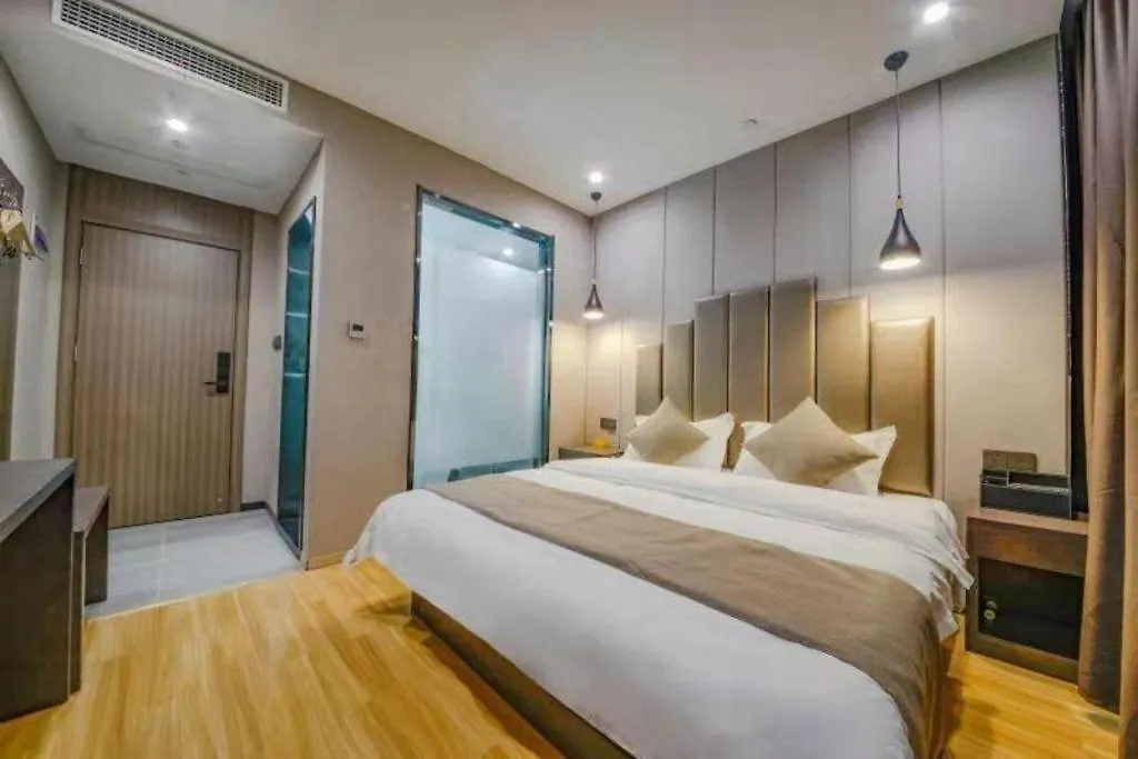**  Shell Hotel Zhengzhou East High-Speed Railway Station Zhengdong Commerical Center China