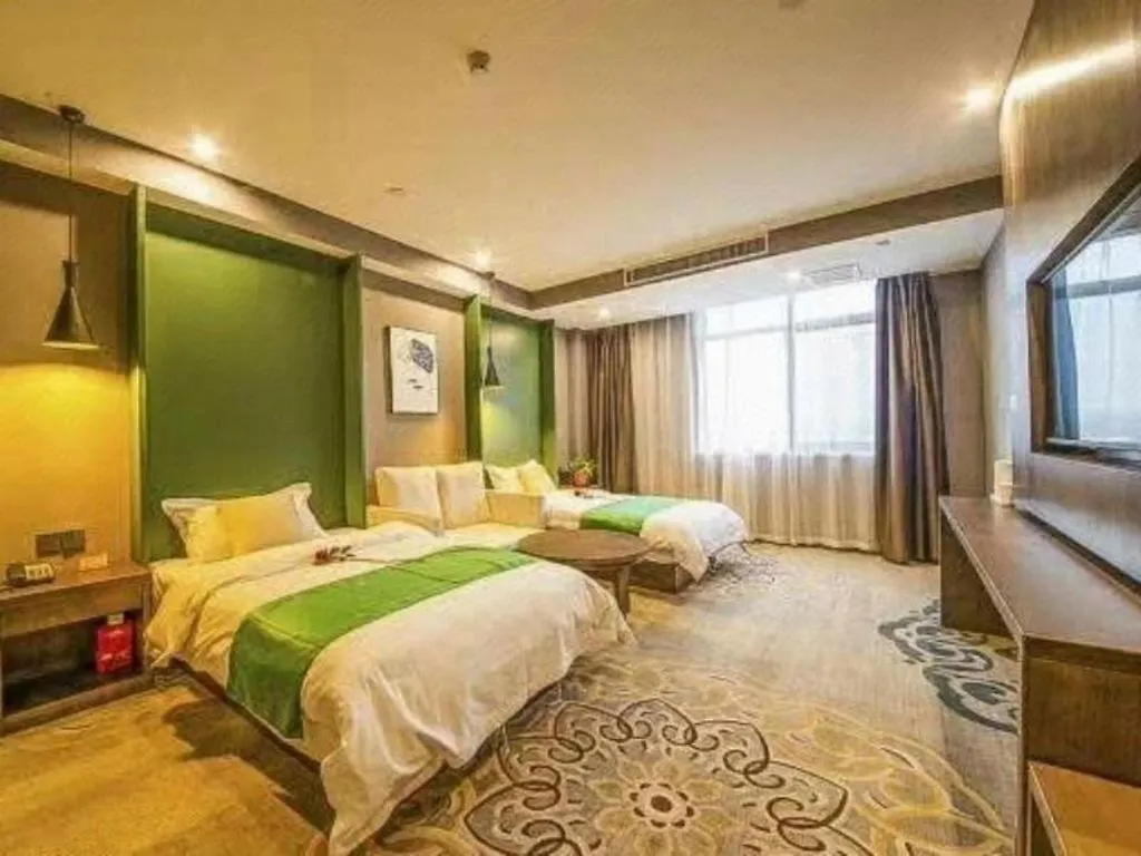 **  Shell Hotel Zhengzhou East High-Speed Railway Station Zhengdong Commerical Center China