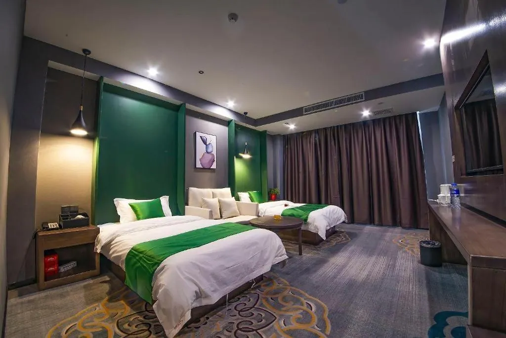 Shell Hotel Zhengzhou East High-Speed Railway Station Zhengdong Commerical Center