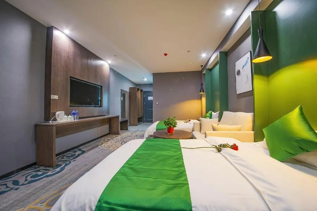 Shell Hotel Zhengzhou East High-Speed Railway Station Zhengdong Commerical Center