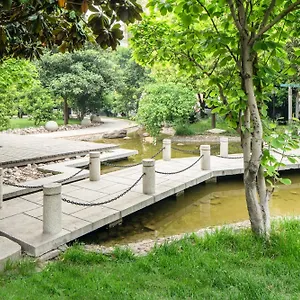 3* Hotel Zhongzhou By Ihg